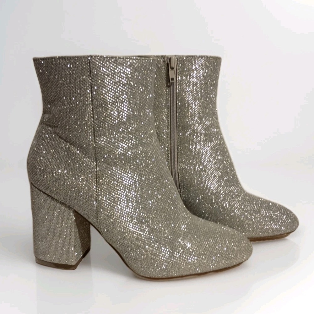 Madden Girl Women's Size 8M Silver Glitter Fab‎ Zip Up Square Heel Boots/Booties